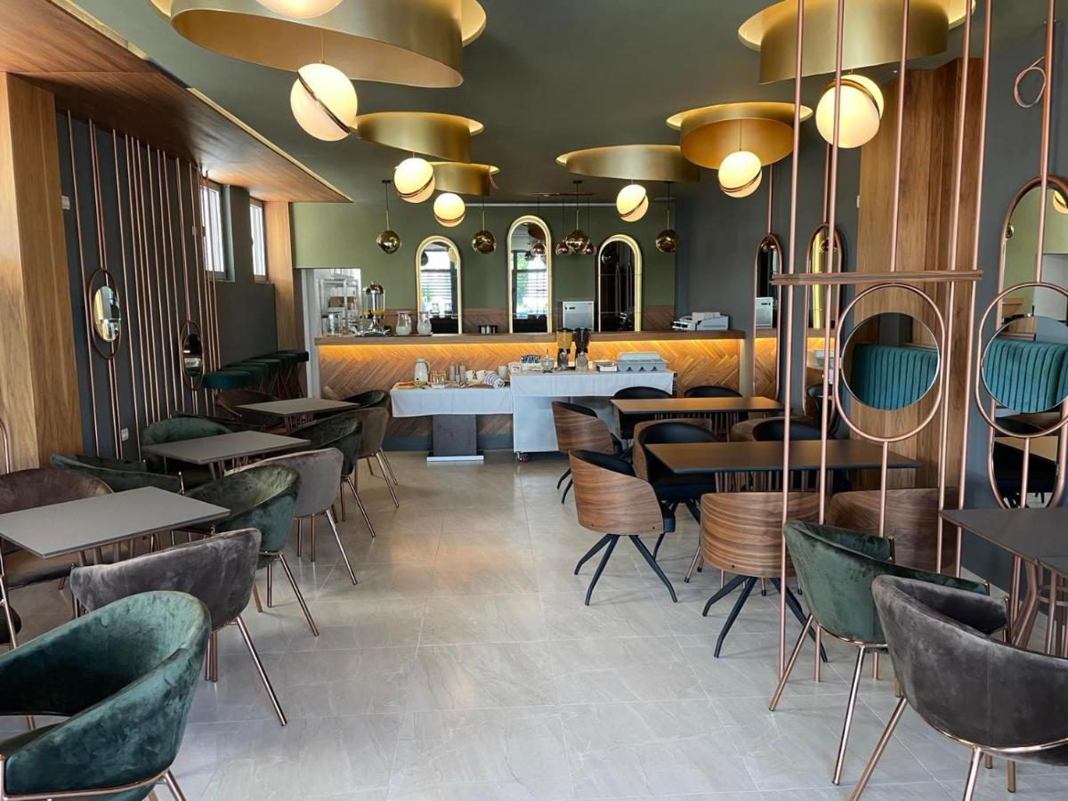Hotel Gothia Ulcinj Eksteriør billede
